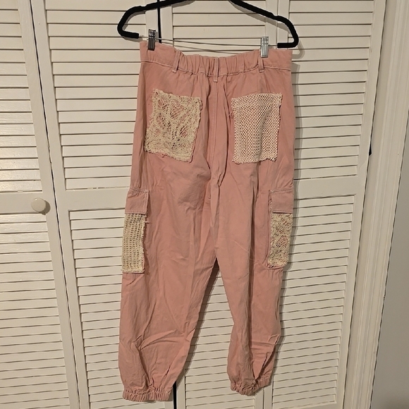 POL Boho Patchwork Joggers | Dusty Pink | Crochet Detail | M NWOT - Picture 3 of 3